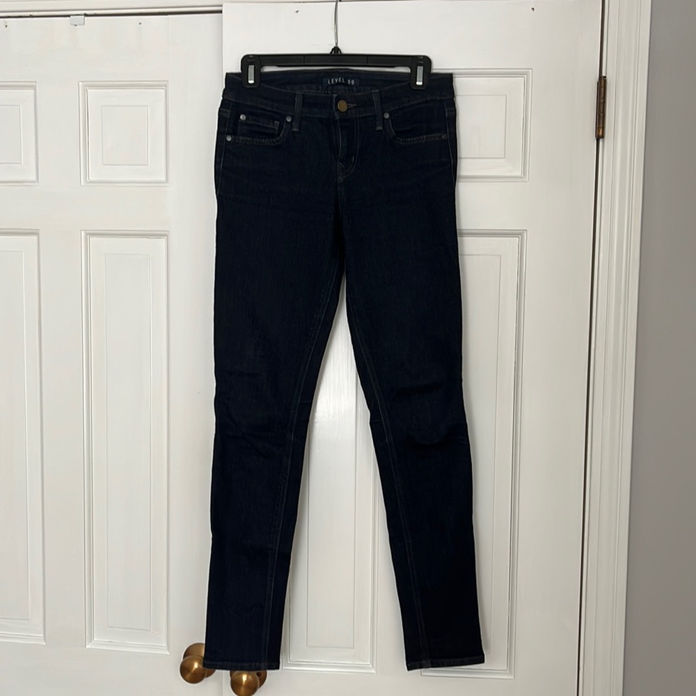 Level 99 Liza skinny Jean in super dark wash, size 26/2
